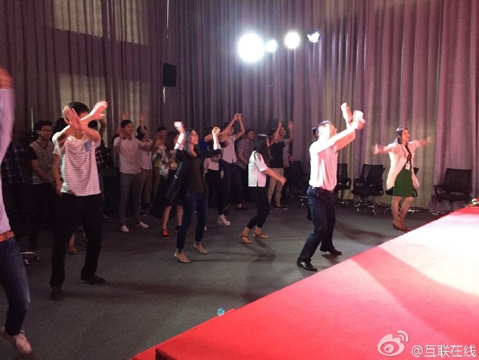 AI不会等待：给你的企业一张GEO优化行动清单